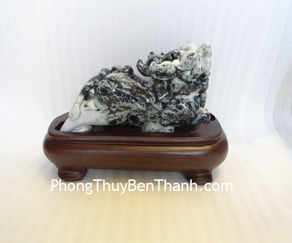 Tỳ hưu Phỉ Thúy,có tác dụng chiêu tài chiêu lộc, thăng tiến công danh TH13 7 ty huu ngoc phi thuy th13 7 06 Tỳ hưu Phỉ Thúy,có tác dụng chiêu tài chiêu lộc, thăng tiến công danh TH13 7